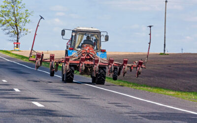 Harvest Season in Nebraska: Sharing the Road Safely With Farm Equipment