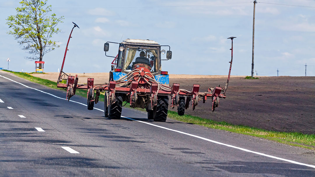 Harvest Season in Nebraska: Sharing the Road Safely With Farm Equipment